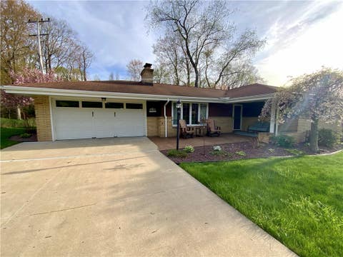 Photo for 209 Larue Dr