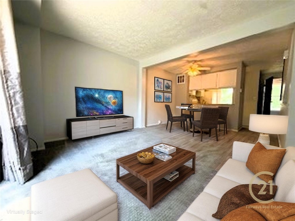 937 Lynwood Ct