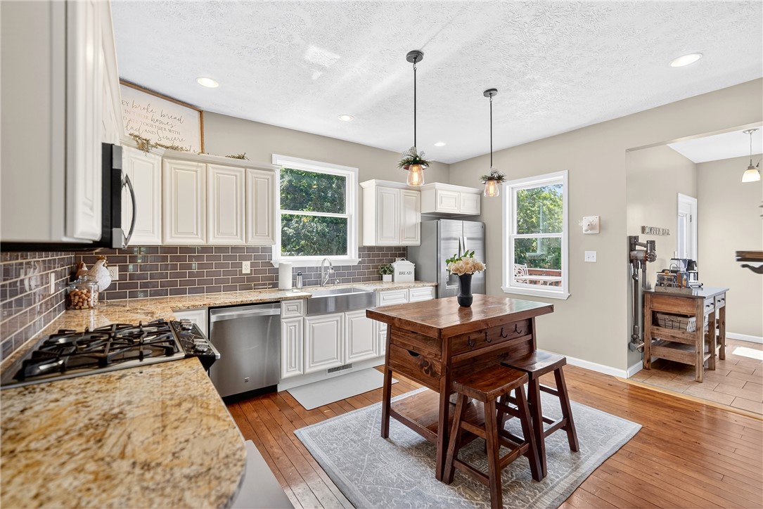 City Of Washington, Pennsylvania 15301, United States, 4 Bedrooms Bedrooms, ,3 BathroomsBathrooms,Residential,Active,179258