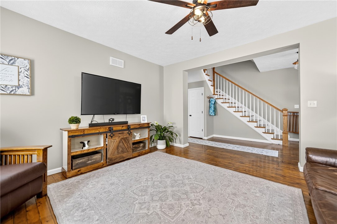 City Of Washington, Pennsylvania 15301, United States, 4 Bedrooms Bedrooms, ,3 BathroomsBathrooms,Residential,Active,179258