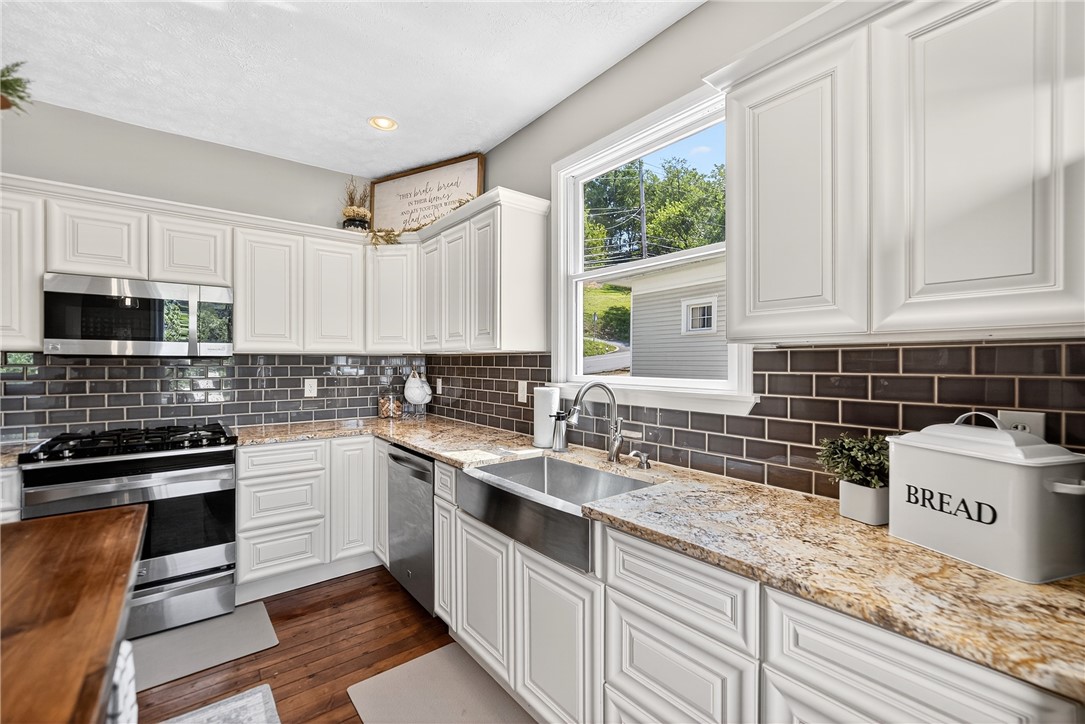 City Of Washington, Pennsylvania 15301, United States, 4 Bedrooms Bedrooms, ,3 BathroomsBathrooms,Residential,Active,179258