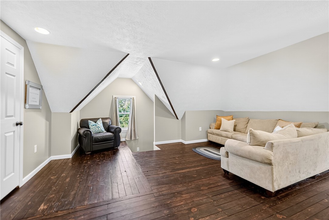 City Of Washington, Pennsylvania 15301, United States, 4 Bedrooms Bedrooms, ,3 BathroomsBathrooms,Residential,Active,179258