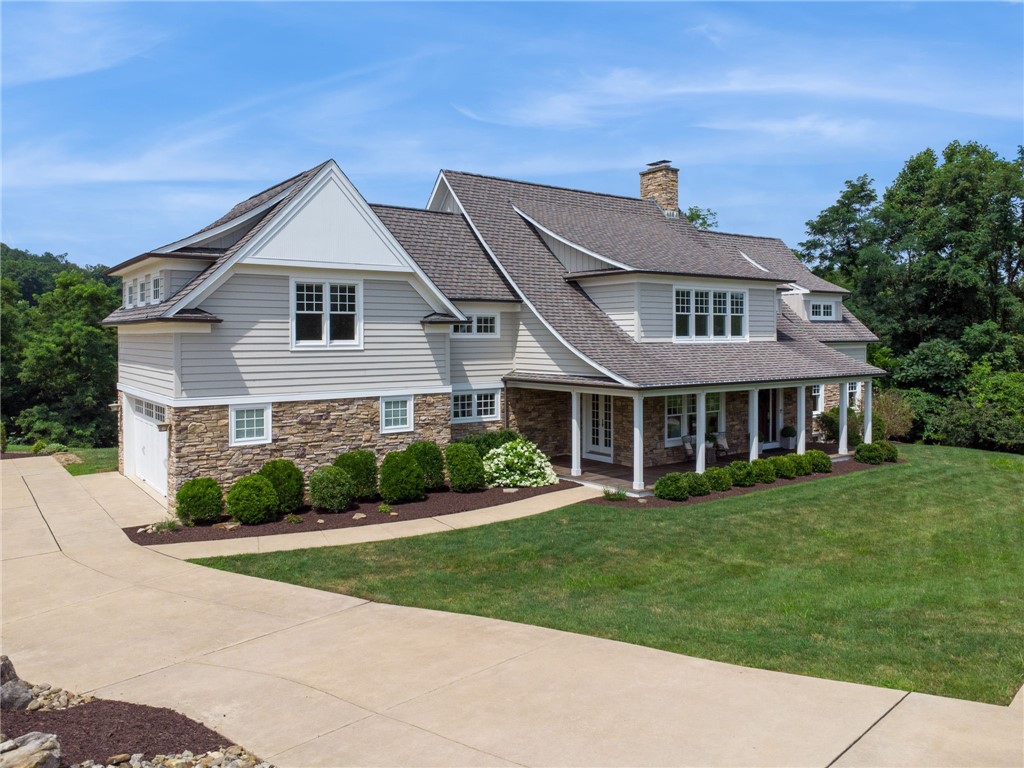 1153 LAURALYNN DRIVE