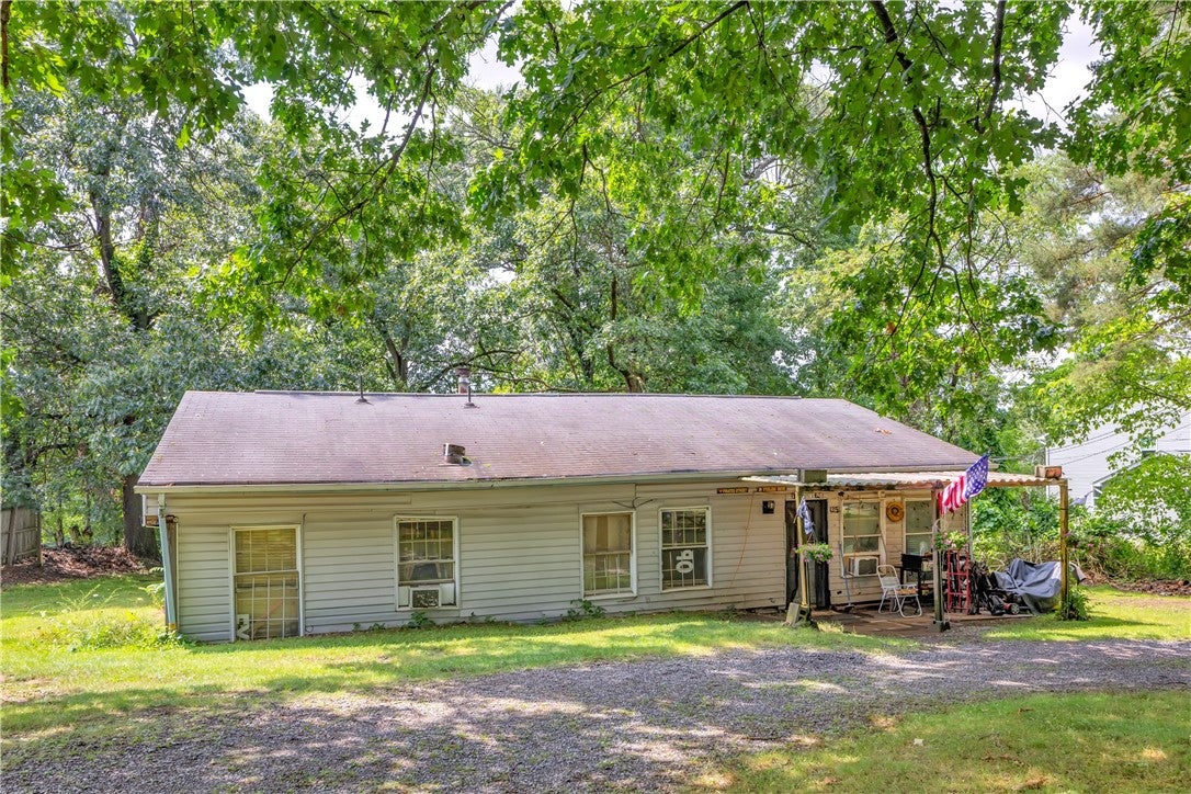 125 Aiken Ln