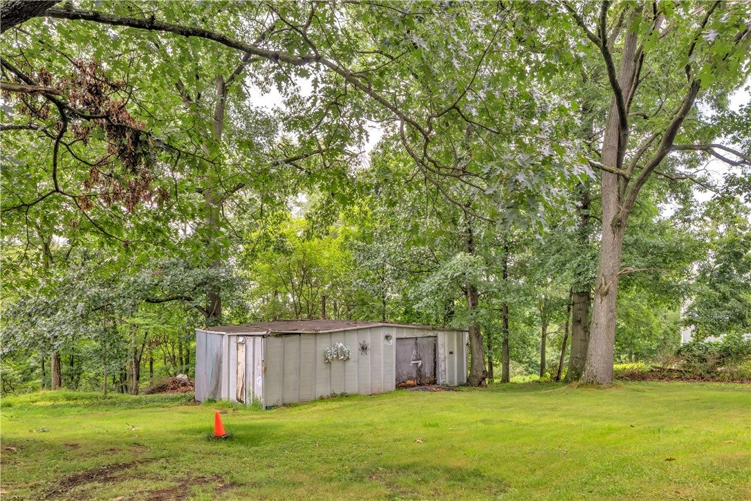 125 Aiken Ln