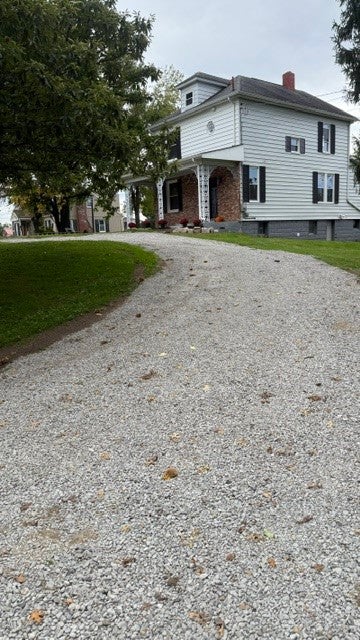 864 Clay Pike