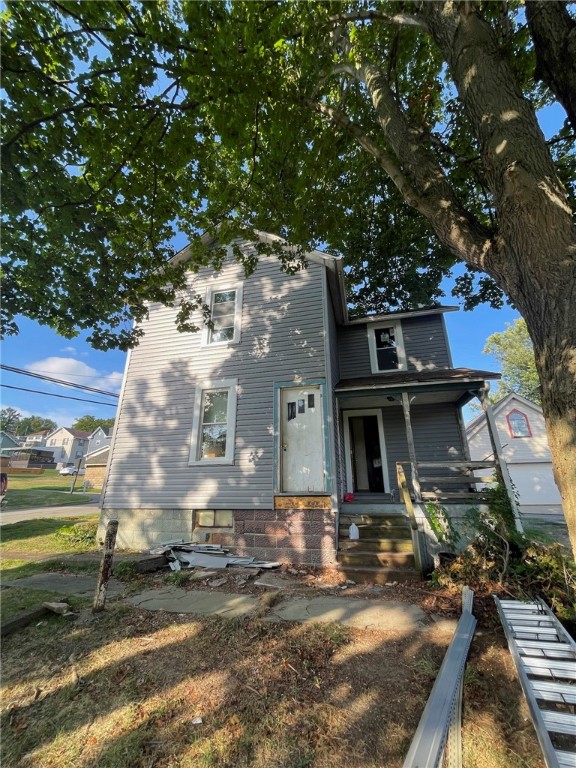 10 Mcnary St