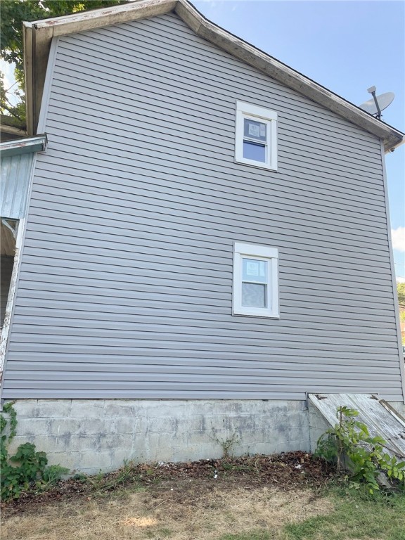 10 Mcnary St