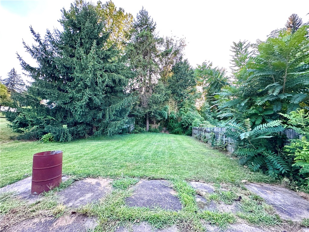 Shenango Twp, Pennsylvania 16101, United States, 3 Bedrooms Bedrooms, ,2 BathroomsBathrooms,Residential,Active,197221