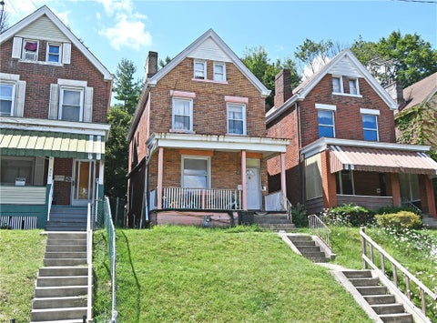 Homes For Sale - 306 Moore Ave Ave<br/> Knoxville, PA 15210