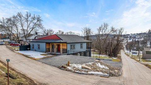 300 3rd Street Smith PA 15054