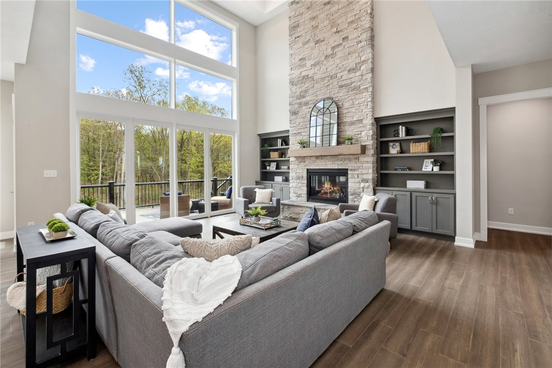 Cranberry Twp, Pennsylvania 16066, United States, 7 Bedrooms Bedrooms, ,7 BathroomsBathrooms,Residential,Active,240406