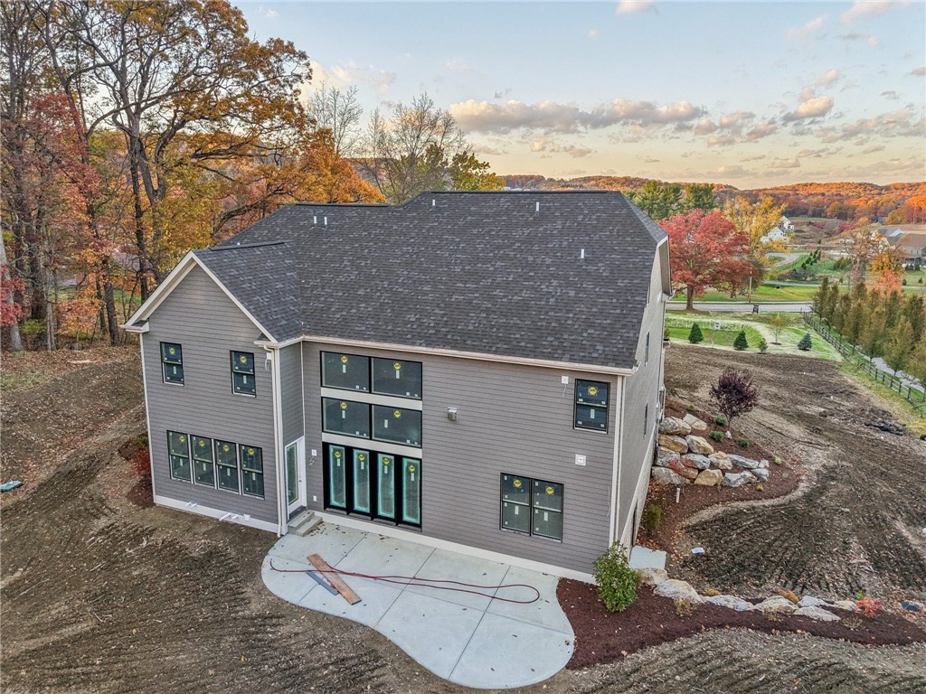 Cranberry Twp, Pennsylvania 16066, United States, 7 Bedrooms Bedrooms, ,7 BathroomsBathrooms,Residential,Active,240406