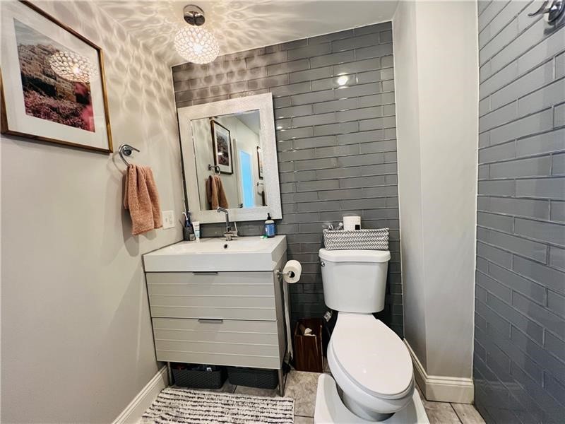 Lawrenceville, Pennsylvania 15201, United States, 3 Bedrooms Bedrooms, ,2 BathroomsBathrooms,Residential,Active,129798