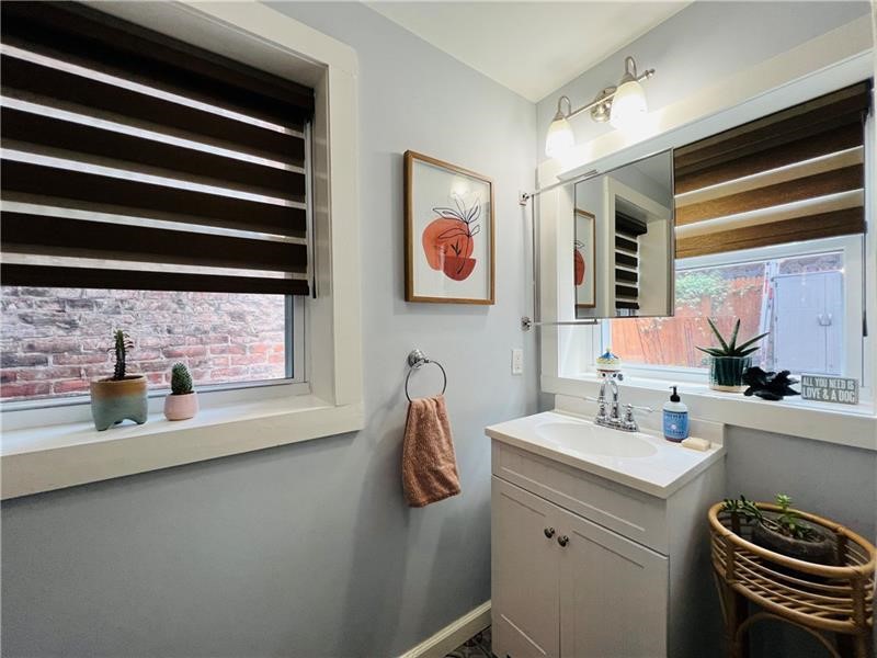 Lawrenceville, Pennsylvania 15201, United States, 3 Bedrooms Bedrooms, ,2 BathroomsBathrooms,Residential,Active,129798
