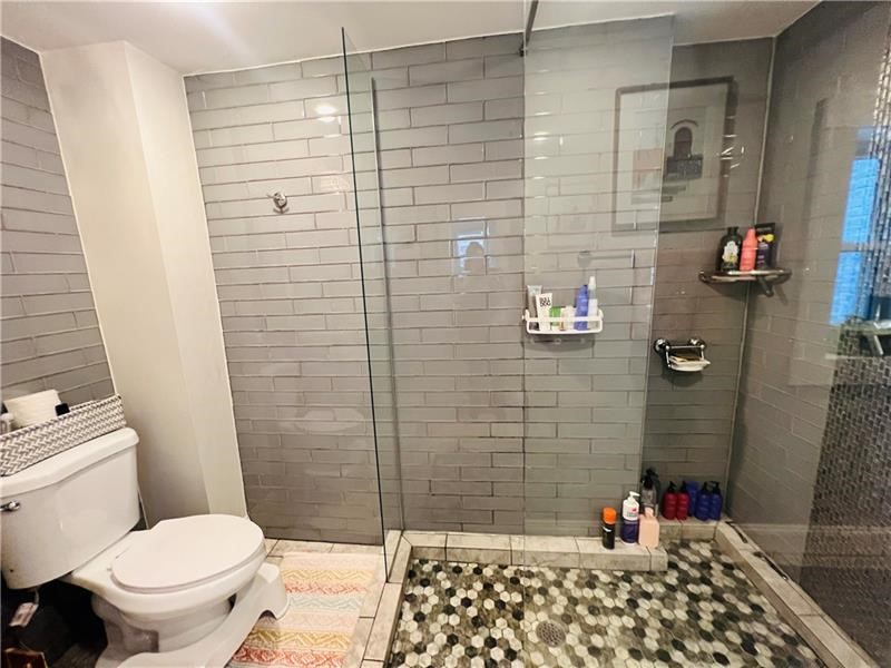 Lawrenceville, Pennsylvania 15201, United States, 3 Bedrooms Bedrooms, ,2 BathroomsBathrooms,Residential,Active,129798