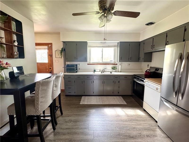 Twp Of But SE, Pennsylvania 16002, United States, 3 Bedrooms Bedrooms, ,2 BathroomsBathrooms,Residential,Active,180077