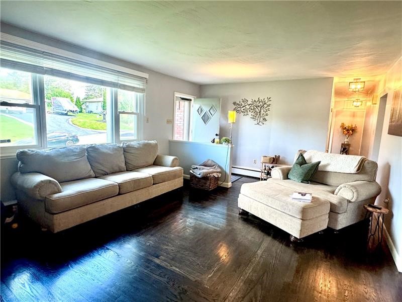 Twp Of But SE, Pennsylvania 16002, United States, 3 Bedrooms Bedrooms, ,2 BathroomsBathrooms,Residential,Active,180077