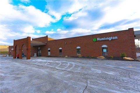 Photo of 2300 Freeport Road Suite 11, New Kensington, PA 15068 (MLS # 1739998)