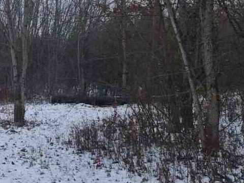 Photo of 2008 Sunny Ave Extension, New Castle, PA 16101 (MLS # 1734903)