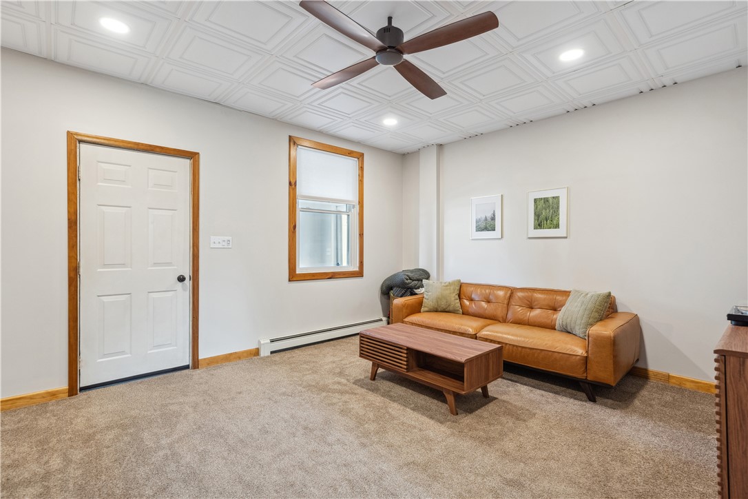 333 Washington St St, Latrobe, Pennsylvania image 10