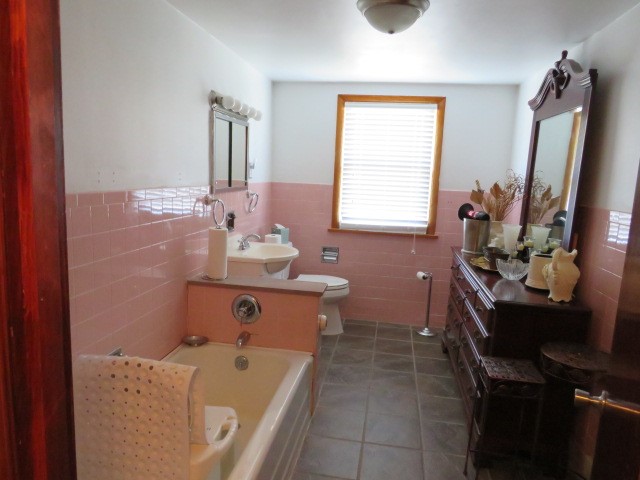 1105 Dennis Ave Ave, Monessen, Pennsylvania image 12