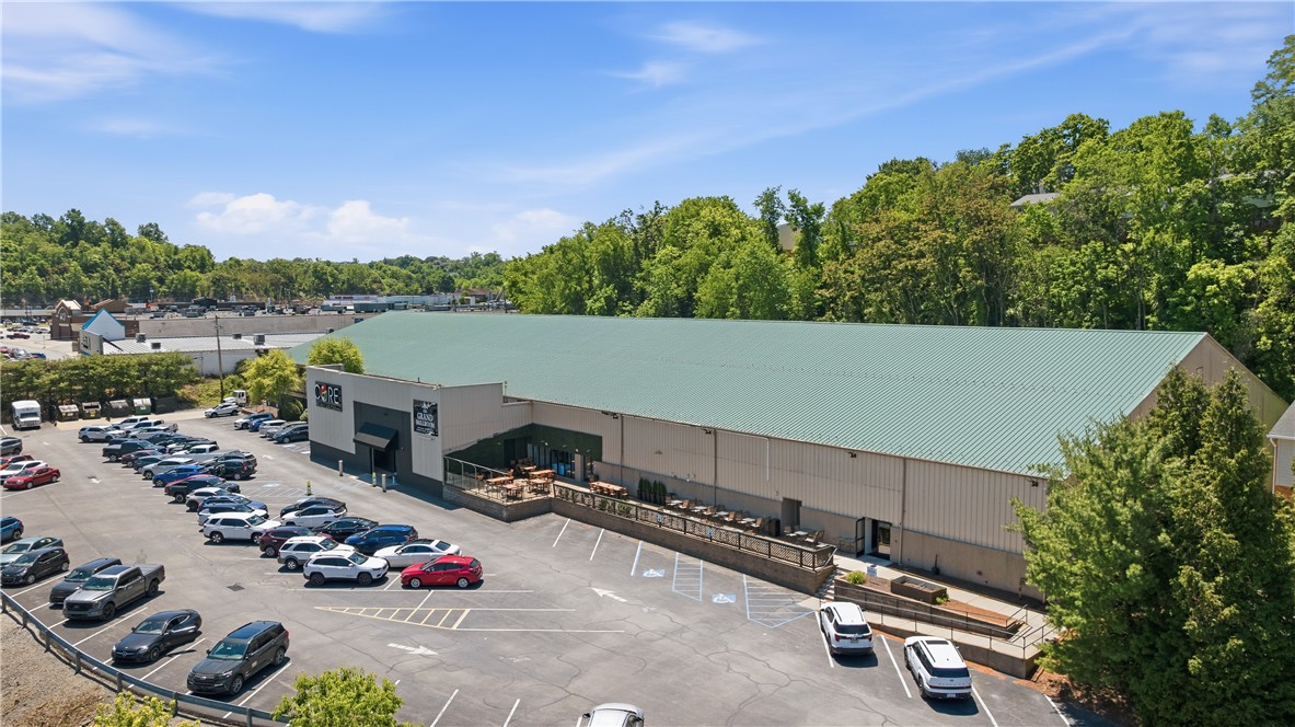 100 Colony Dr