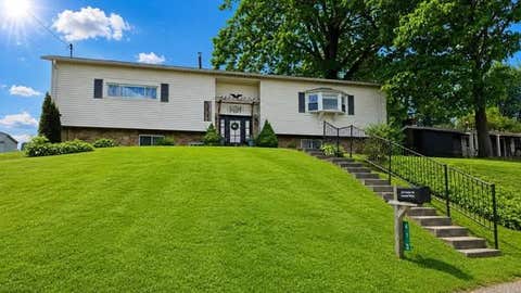 Homes For Sale - 413 Center Street<br/> Westmoreland County, Hyde Park, PA 15641