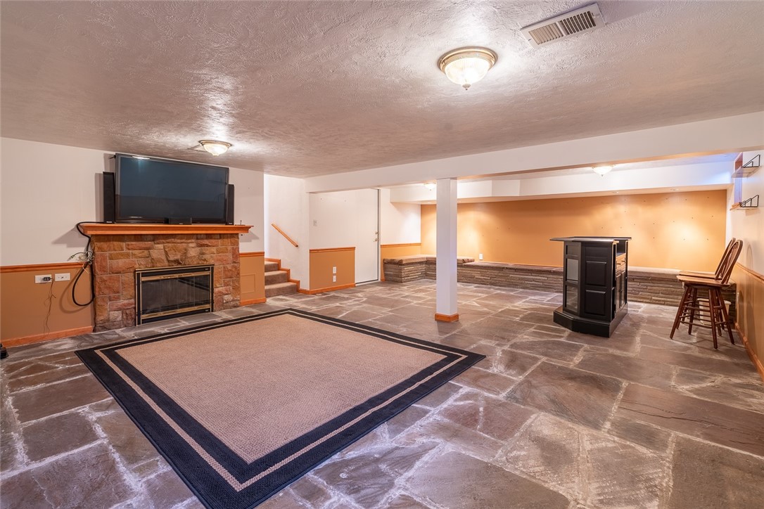 4800 Mooreridge Dr, Whitehall, Pennsylvania image 16