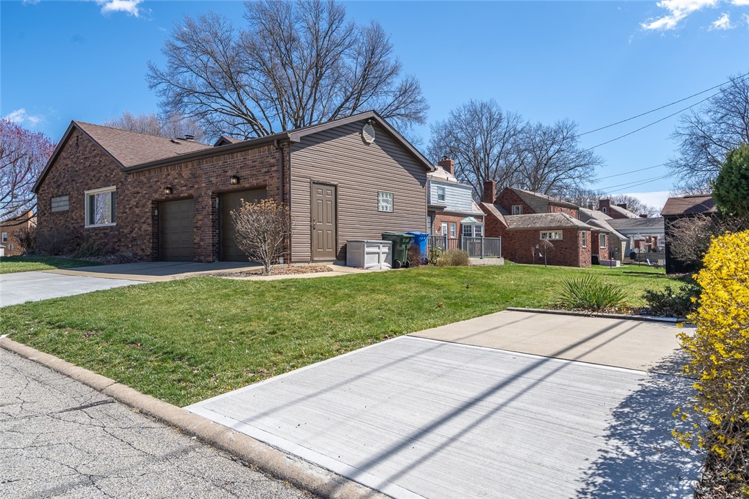 4800 Mooreridge Dr, Whitehall, Pennsylvania image 19
