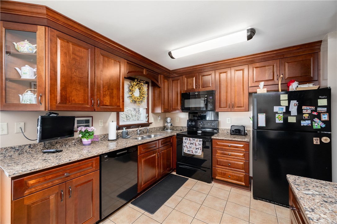 Mercer Twp - But, Pennsylvania 16057, United States, 3 Bedrooms Bedrooms, ,2 BathroomsBathrooms,Residential,Active,94938