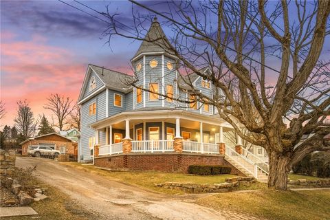 413 Broadway Rockwood Boro PA 15557