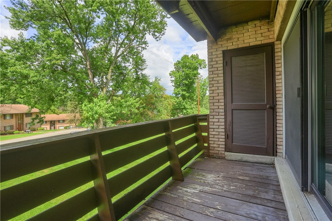 1004 Sanlin Drive