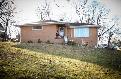 Photo for 307 S Jefferson St