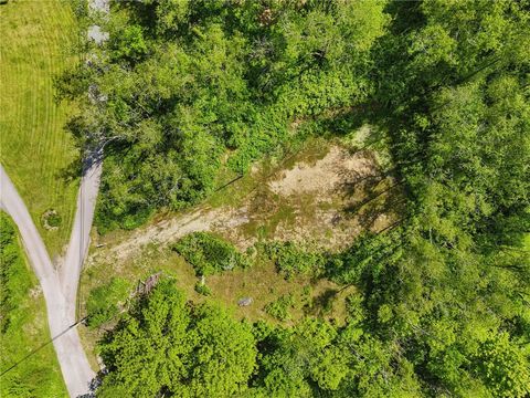 1408 Willow Ln Imperial PA 15126