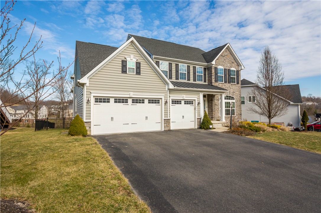 4541 Walnut Ridge Circle