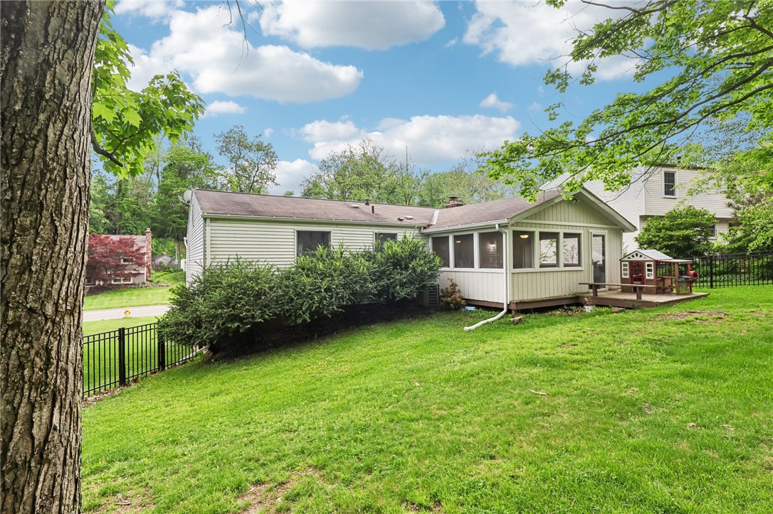 362 Fruitwood Dr