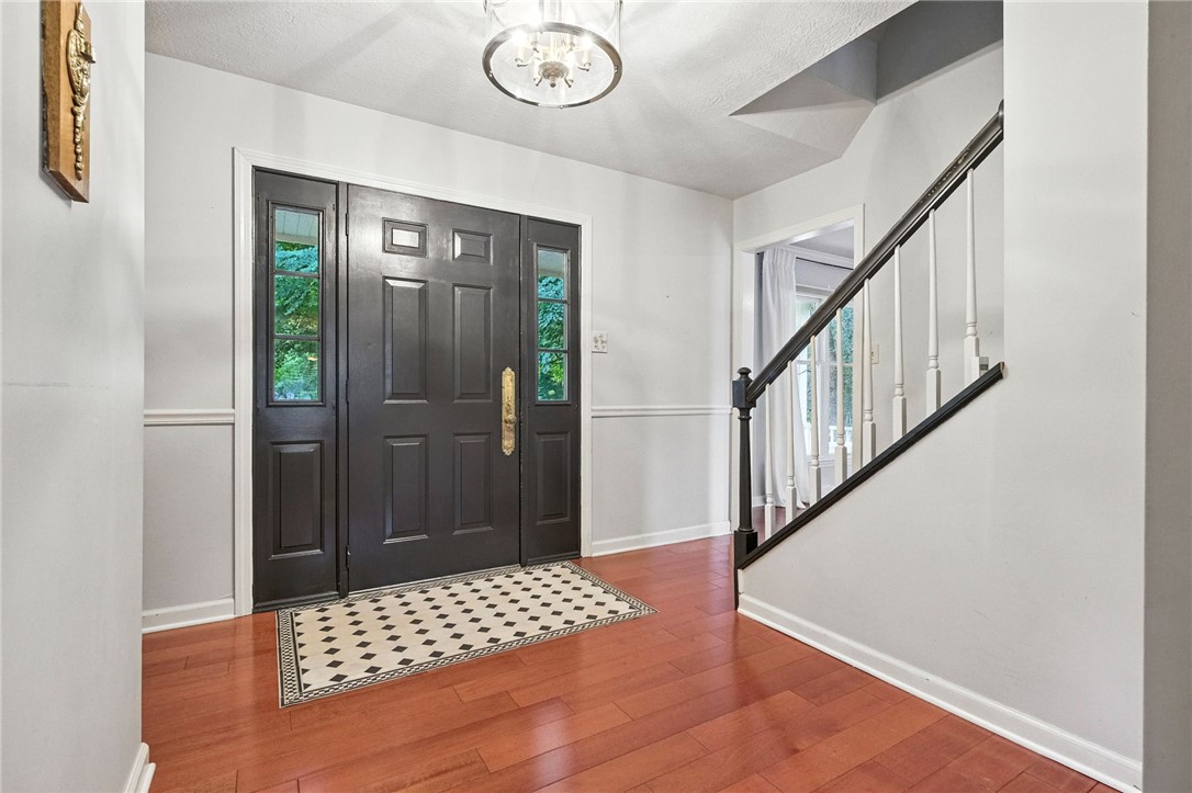 2696 Timberglen Dr
