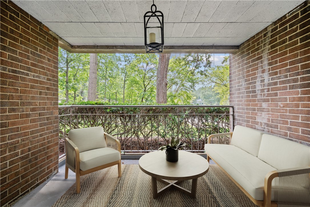 Sewickley, Pennsylvania 15143, United States, 1 Bedroom Bedrooms, ,1 BathroomBathrooms,Residential,Active,182532