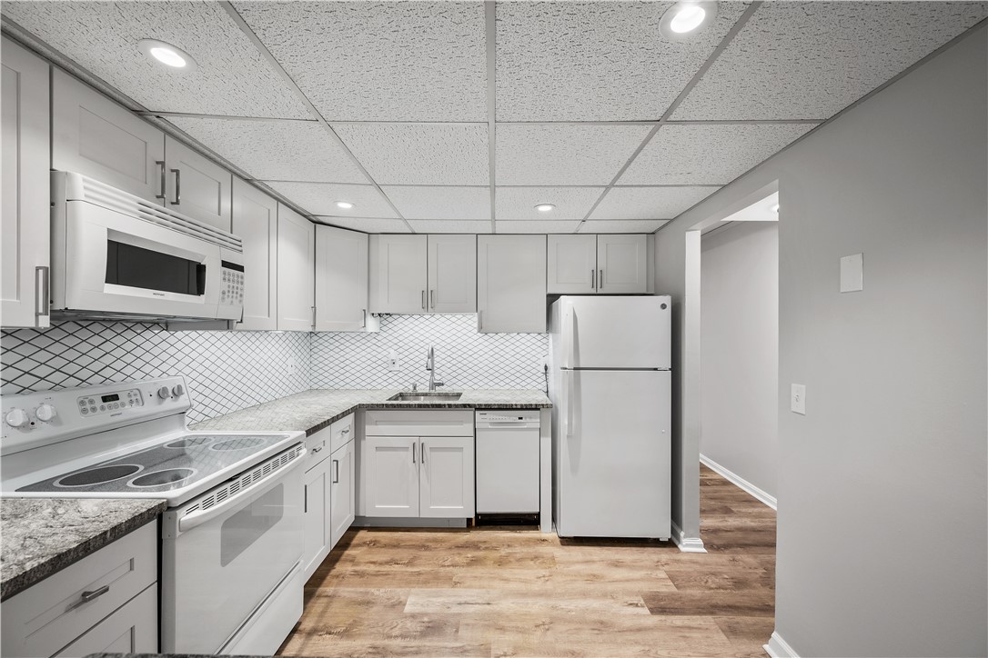 Sewickley, Pennsylvania 15143, United States, 1 Bedroom Bedrooms, ,1 BathroomBathrooms,Residential,Active,182532