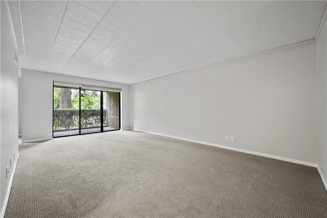 Sewickley, Pennsylvania 15143, United States, 1 Bedroom Bedrooms, ,1 BathroomBathrooms,Residential,Active,182532