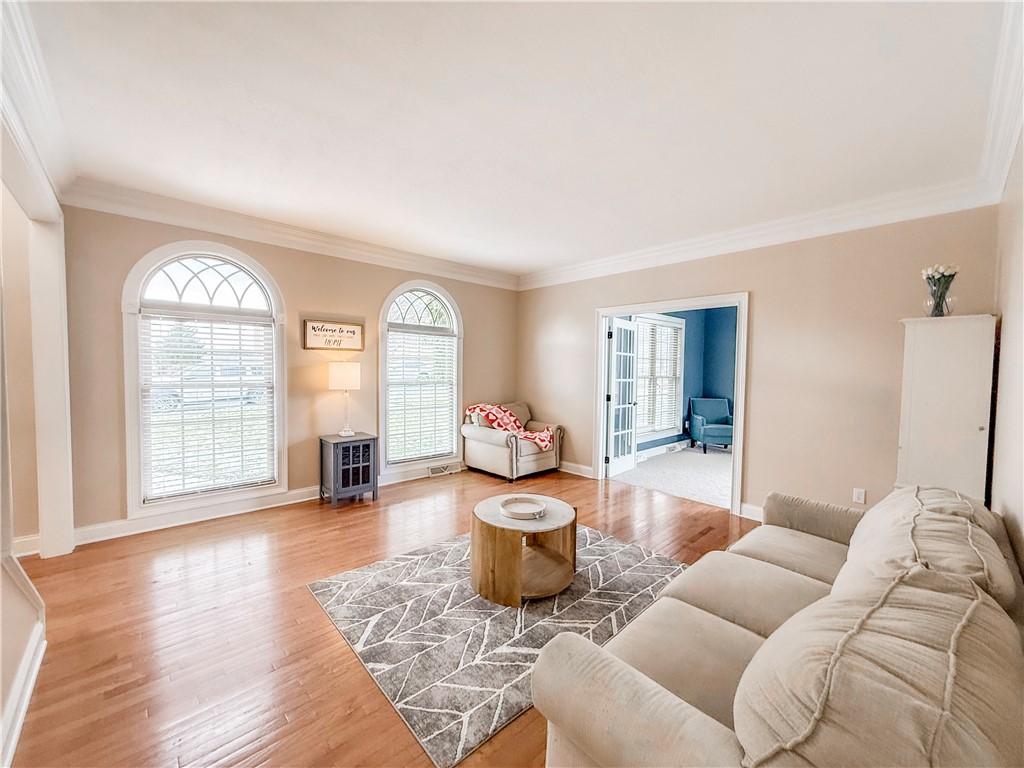 213 Windermere Court