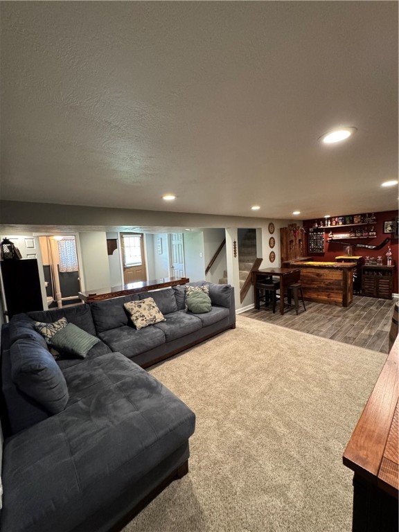 561 Marylea Ave, Whitehall, Pennsylvania image 4