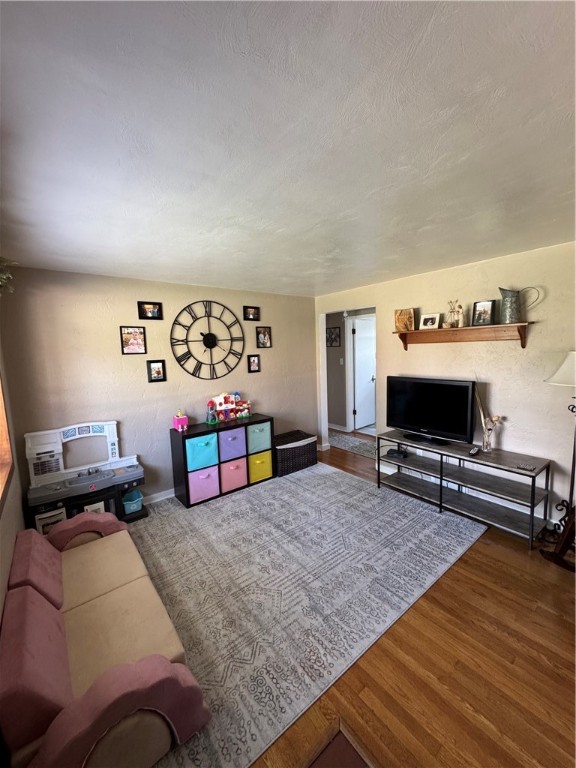 561 Marylea Ave, Whitehall, Pennsylvania image 9