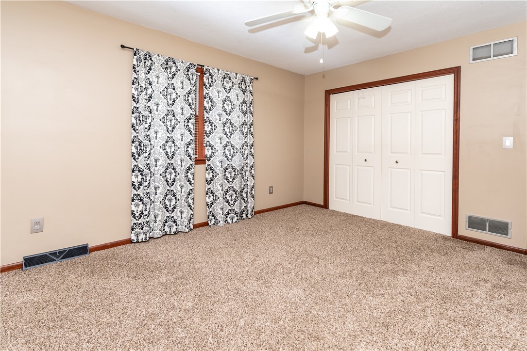 Seven Fields Boro, Pennsylvania 16046, United States, 4 Bedrooms Bedrooms, ,3 BathroomsBathrooms,Residential,Active,159020