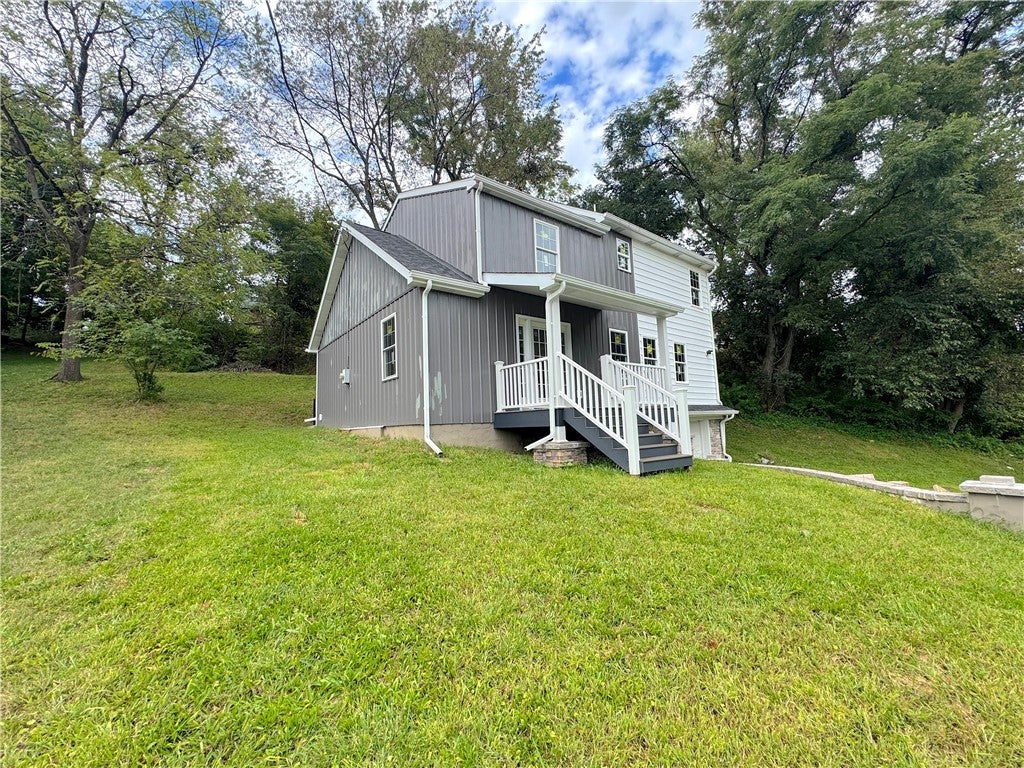 7651 Pennsylvania Ave