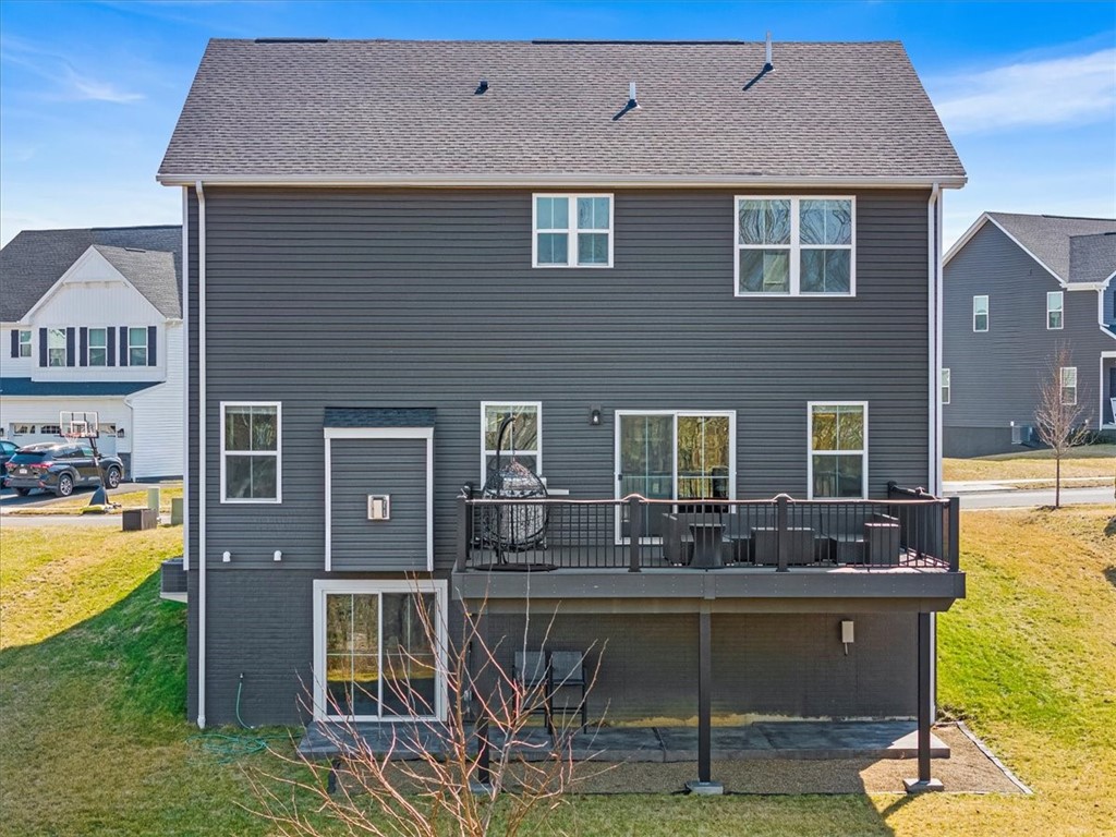 127 Red Horse Dr