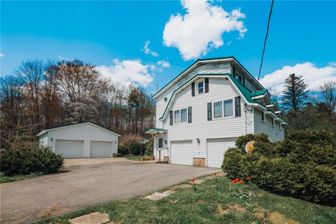 Photo for 373 Frederick Rd