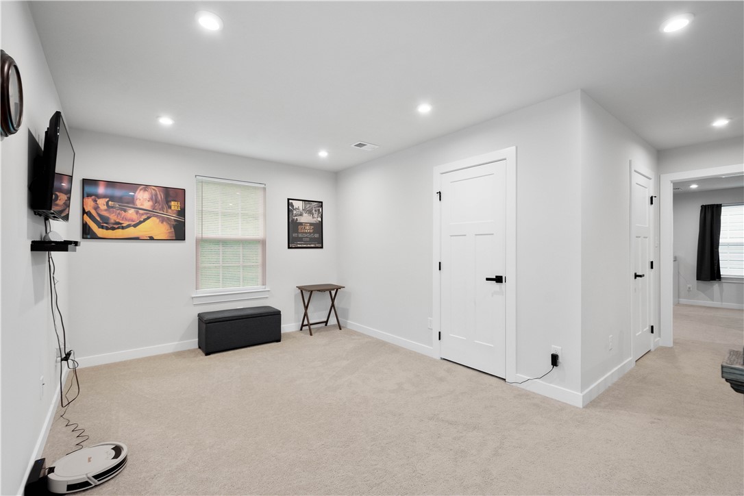 2025 Pinnacle Way, South Park, Pennsylvania image 16