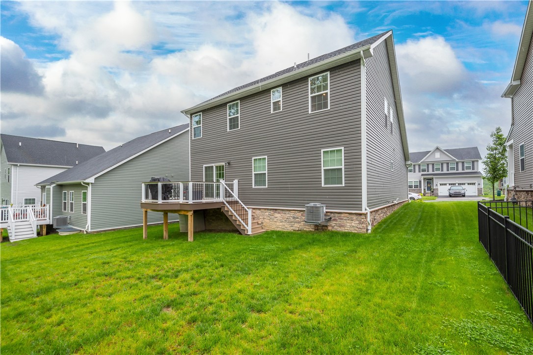 2025 Pinnacle Way, South Park, Pennsylvania image 31